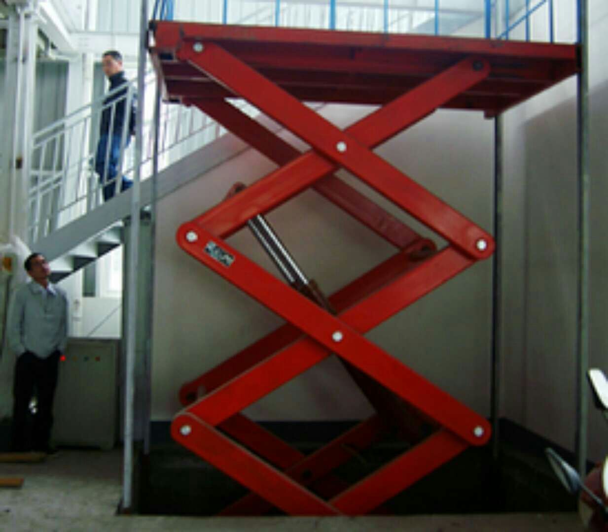 固定式升降機 固定式升降機